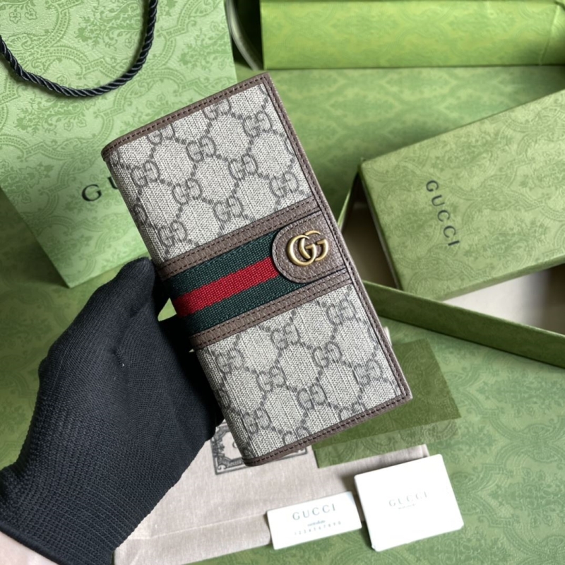 G*u*i wallets & purse